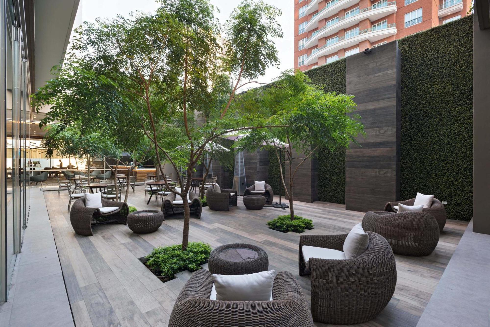 Courtyard By Marriott Ciudad de Guatemala Exteriér fotografie