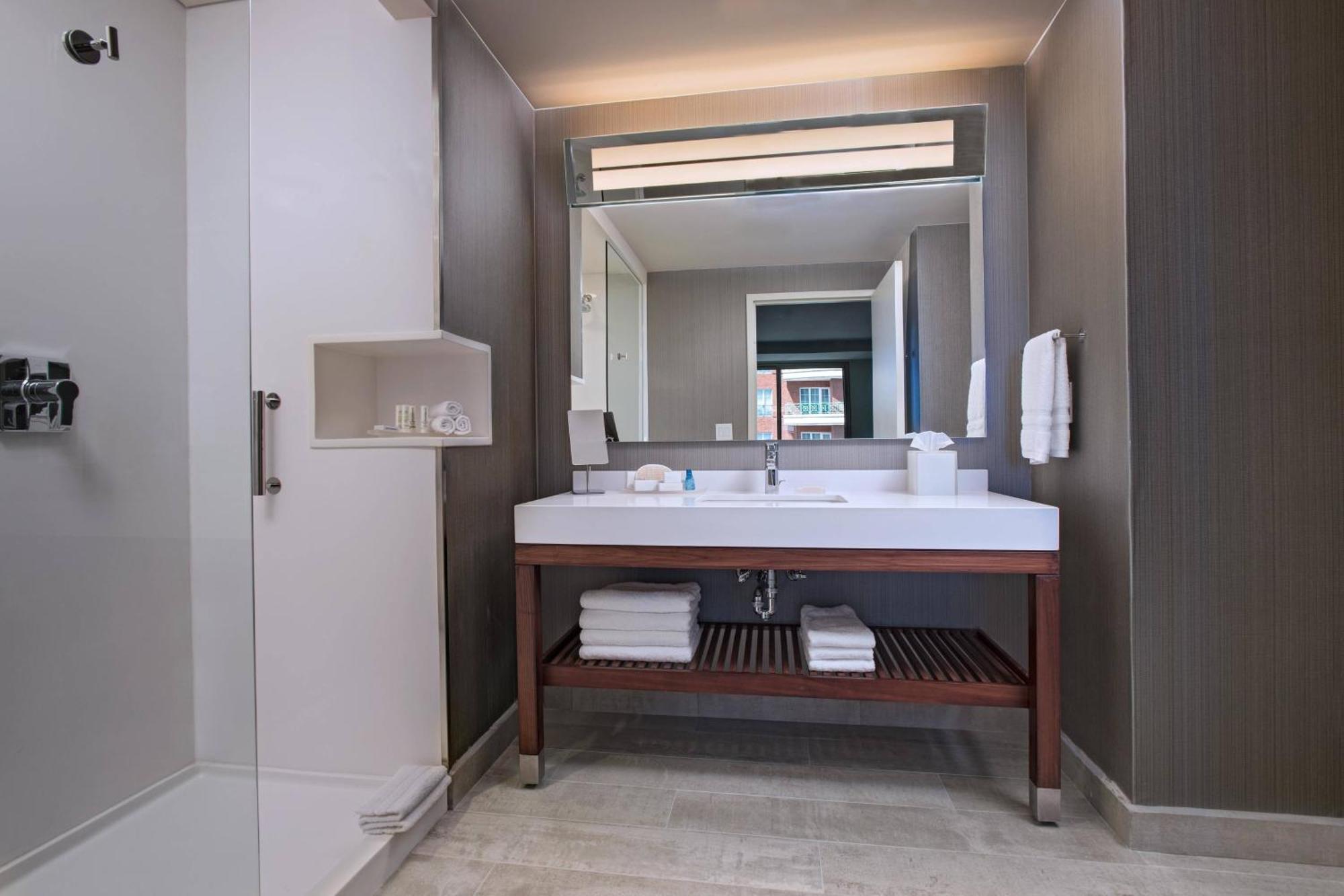 Courtyard By Marriott Ciudad de Guatemala Exteriér fotografie