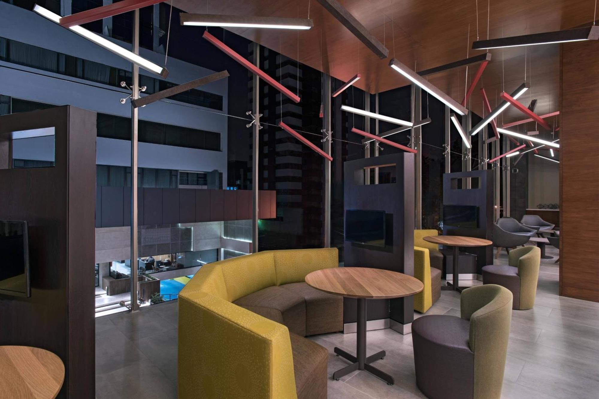 Courtyard By Marriott Ciudad de Guatemala Exteriér fotografie
